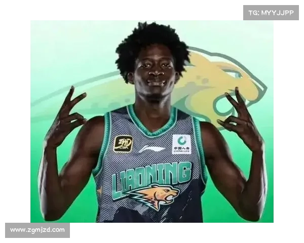 辽宁大汉正式加盟日本联赛身高2米07身披7号球衣亮相